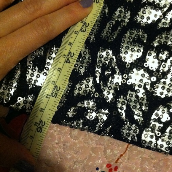 perfect girls night out dress! - Picture 2 of 4