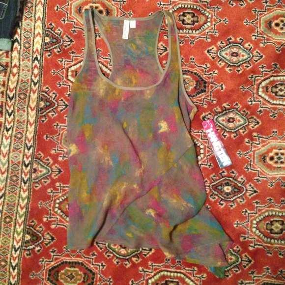 ❌❌SOLD❌❌Flowy chiffon tank top❌❌