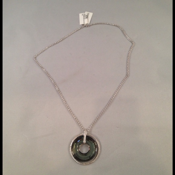 Love & Earth Jewelry Love Earth 24 Necklace W Swarovski Crystals Poshmark