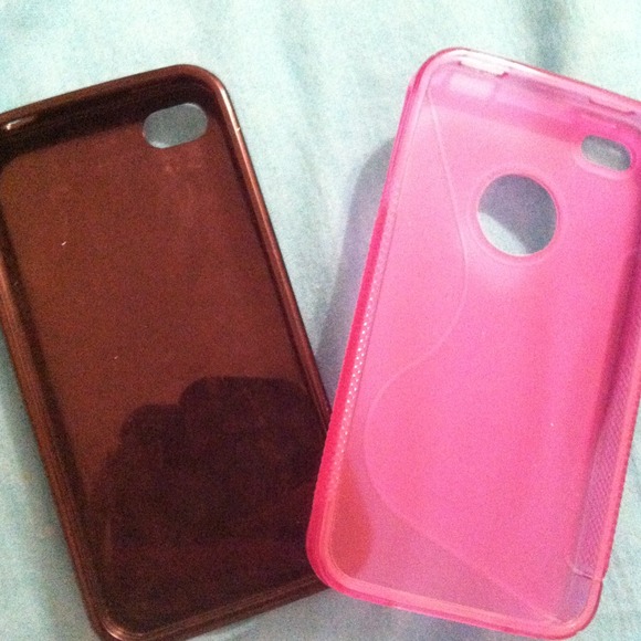 2 iPhone 4 cases