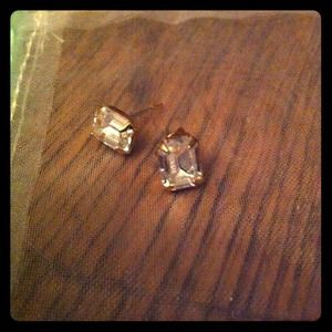 Diamond style earrings