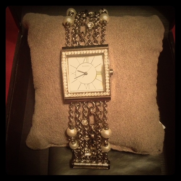 Guess Silver Chain Watch