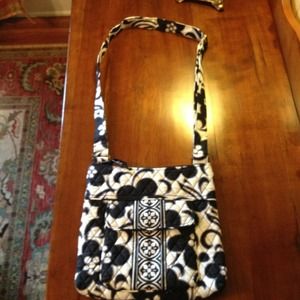 Cross body Vera Bradley Bag