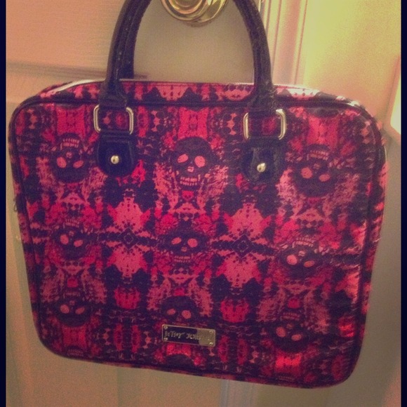 betsey johnson laptop bag