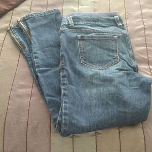 Maternity low-rise dk blue Capri & blue SS jeans