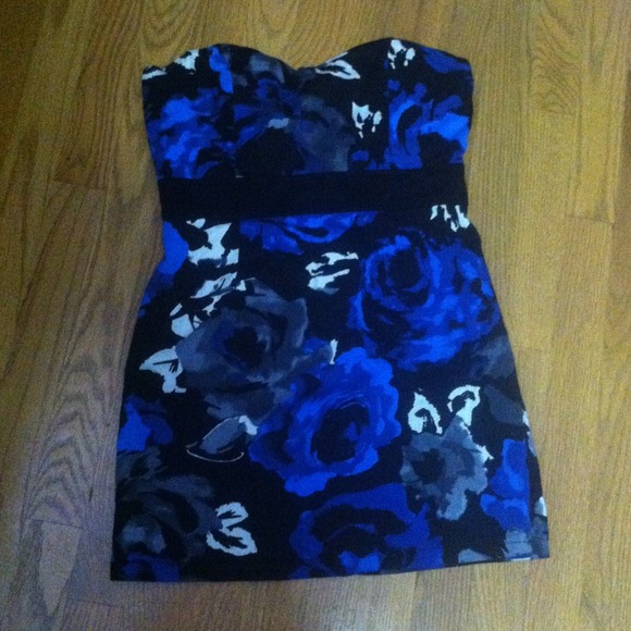 Blue floral zip up back strapless dress