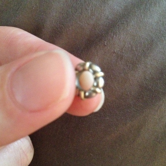 Pandora spacer
