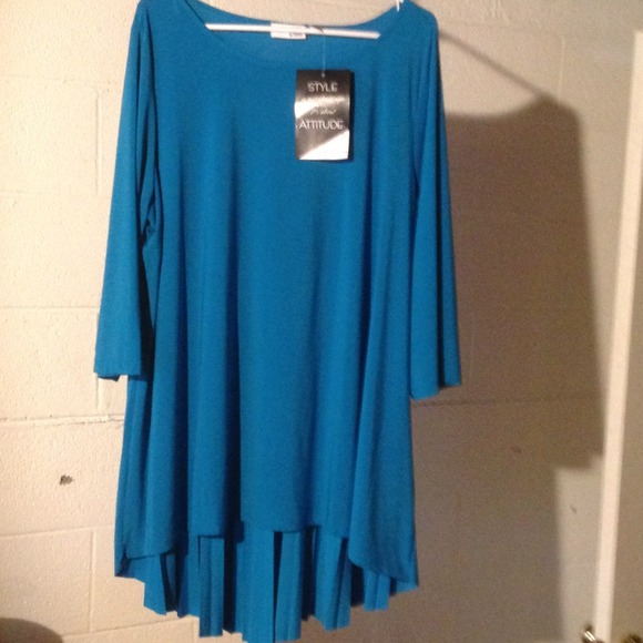 Attitudes Hi-Low Hem Top with Pleat Turquoise 2x