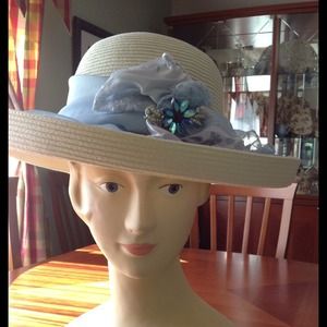 Elegant Woman's Summer Hat