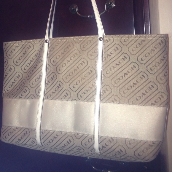 Authentic Large Coach Tote.