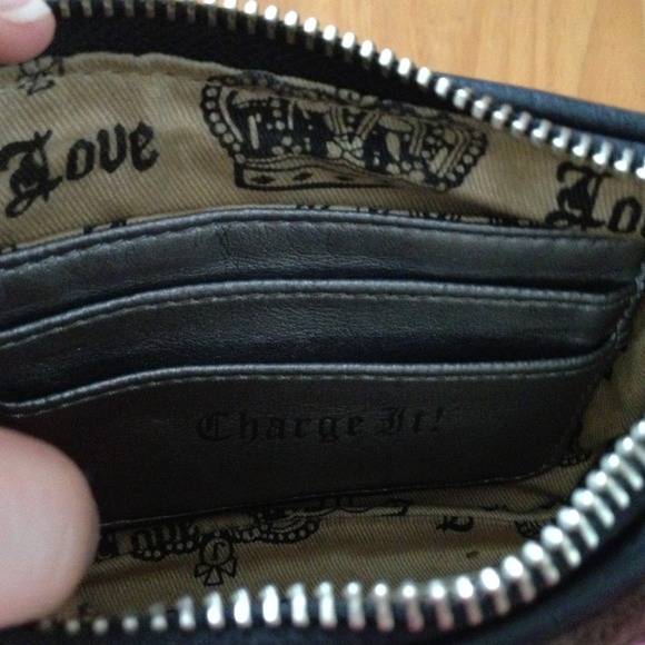 Juicy wristlet - Picture 3 of 4
