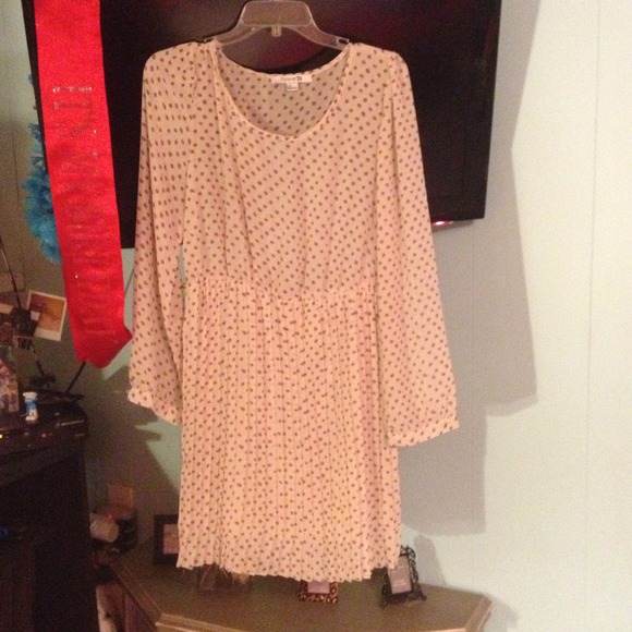 Cremè Chiffon Dress