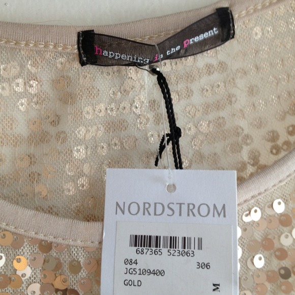 New style top from Nordstrom BNWT - Picture 2 of 4