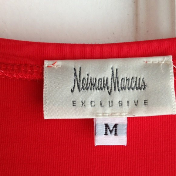 Neiman Marcus bright red half sleeve top - Picture 2 of 2