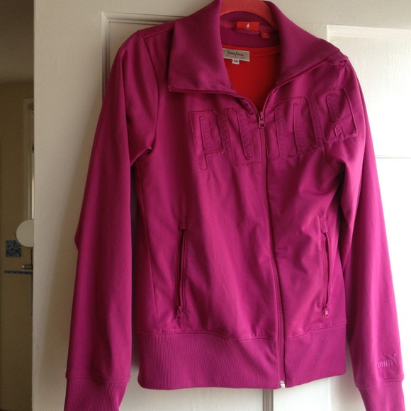 Very rate cute slanted zipper Puma jacket - Picture 2 of 4