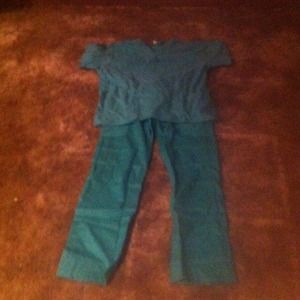 Xxsmall scrub outfit, sea green.