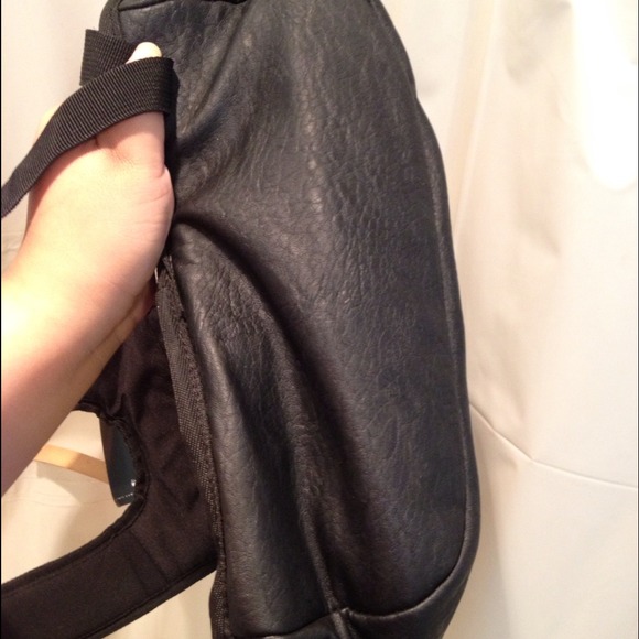 Hurley Backpack - Picture 4 of 4