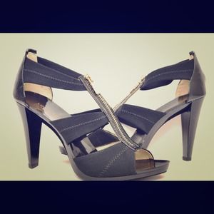 🚫sold🚫New Michael Kors T-Strap Berkley Heel 7.5