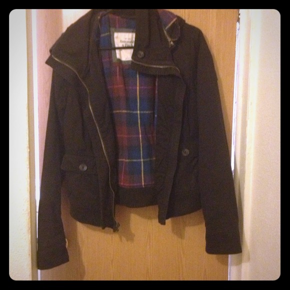 Brown jacket - Picture 1 of 2