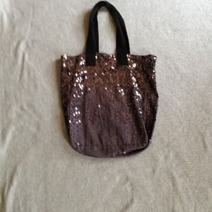 grey and silver sparkled tote bag from aeropastle