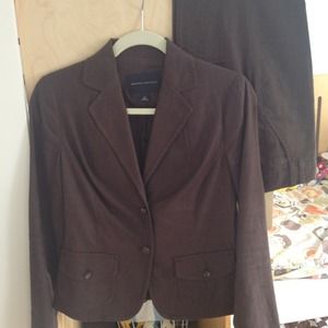 SOLD IN BUNDLE Banana Republic brown linen suit