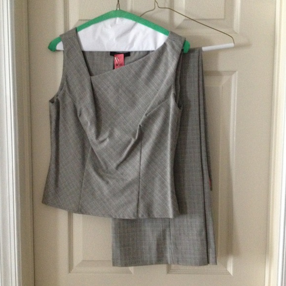 The Limited pant suit two piece