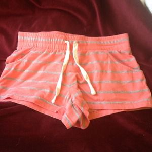 📫Bundled⭐Gray and orange cloth shorts.