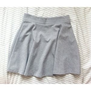 🚫 TRADED Grey skater skirt 🎀