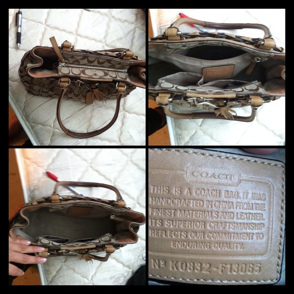 Authentic coach purse - Picture 3 of 4