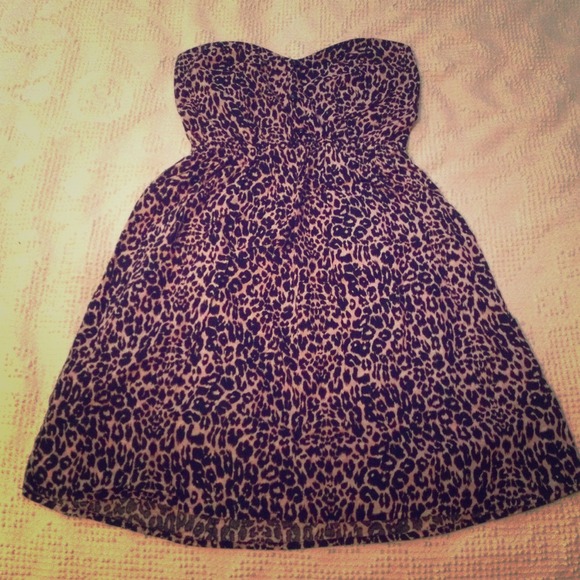 Light Pink Strapless Cheetah Print Sun Dress