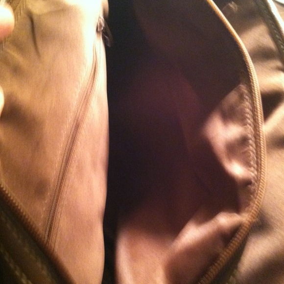 Purse - Picture 2 of 3