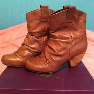 Blowfish Whence Boots! Only worn twice!
