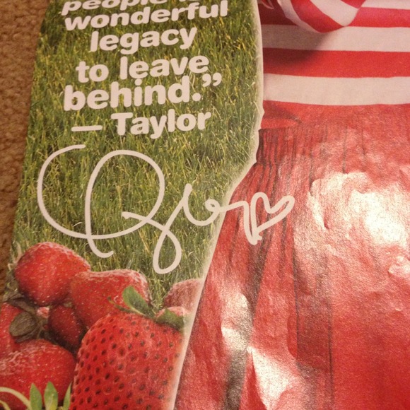 Sided Taylor swift poster with signature with JB - Picture 2 of 3