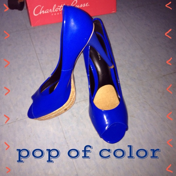 BUNDLED @rhonica Blue patent leather pumps - Picture 1 of 3