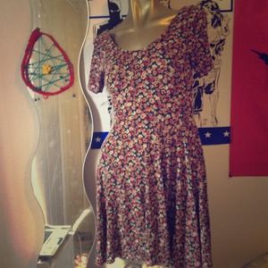 Form fitting floral dress