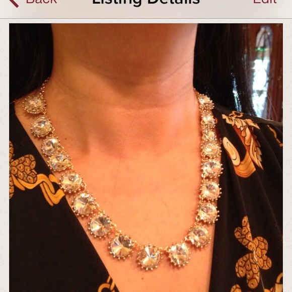 One gorgeous statement CRYSTAL necklace - Picture 4 of 4