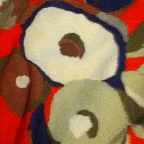 Red Flower Summer Dress - Picture 3 of 4