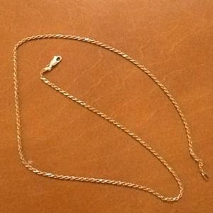 14 kt gold chain necklace
