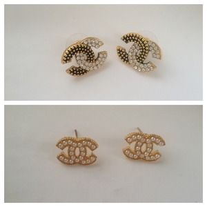 Bundle of stud earrings