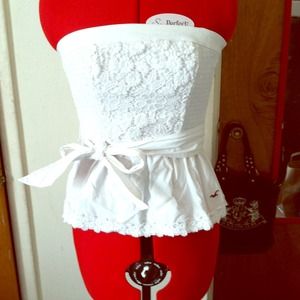 Hollister strapless top