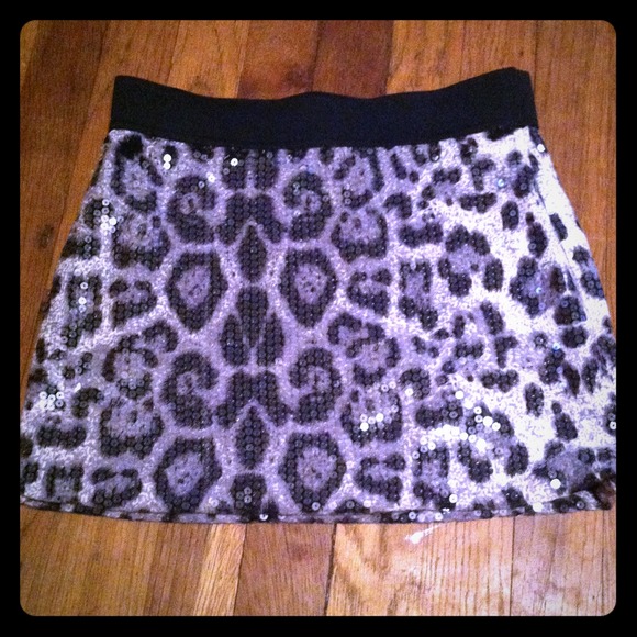 cheetah print sequence short skirt