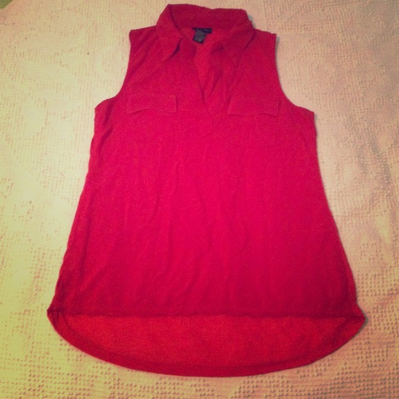 💋TRADED💋 Red High Low Tank