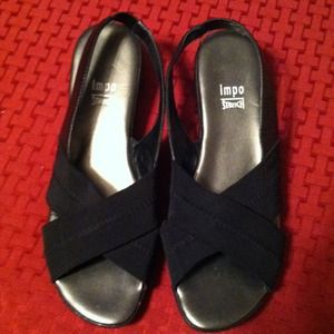 Black low heel sandals