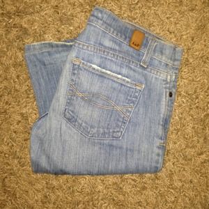⭕️sold bundle Abercrombie denim jeans size 00R