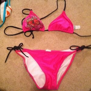 Hot pink tattoo style Binkini
