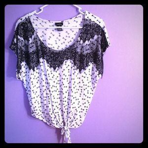 Lace bottom bow tie dolman tee