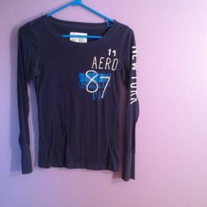 Dark blue long sleeved tee