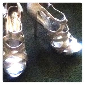 Silver glitter pumps