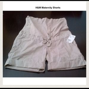 Maternity shorts bundle
