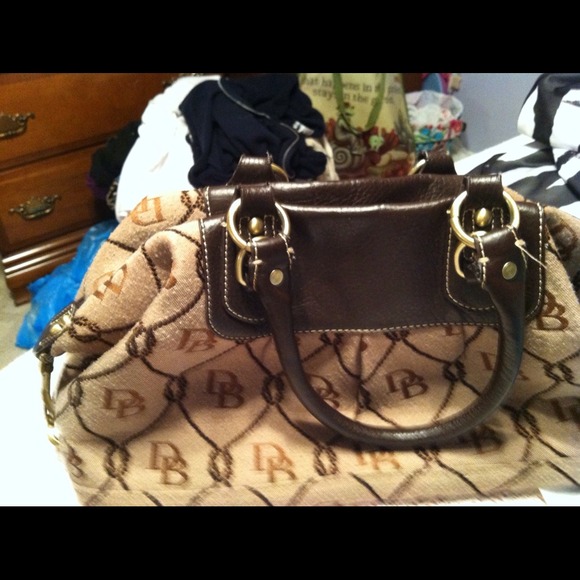Dooney&Bourke purse